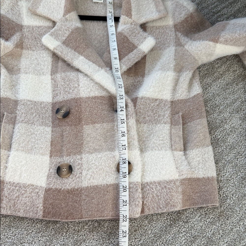 Rachel Zoe Cream and Brown Teddy Jacket - Picture 6 of 7